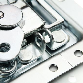 Papillon de taille moyenne, non coudé, profondeur de 9 mm, verrouillable avec un cadenas